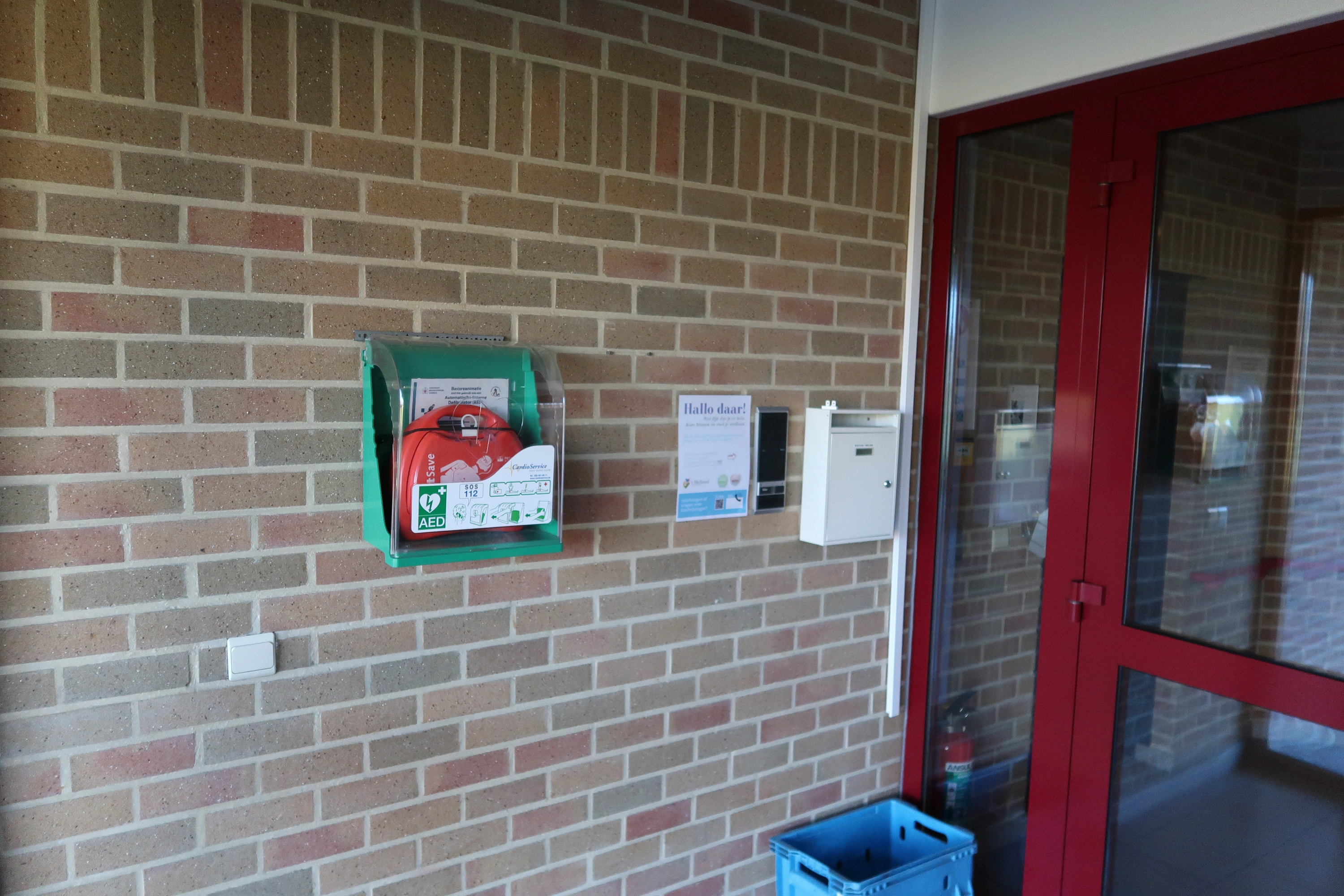 AED In het inkomsas van WZC 't Meiland