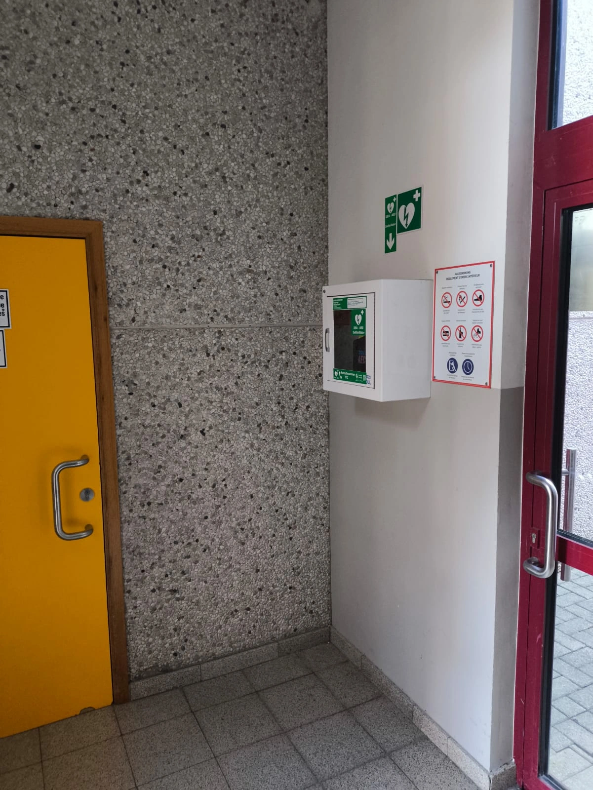 AED 